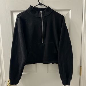 Black Small Victoria’s secret PINK sweater